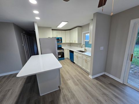 Tiny photo for 60 S Seebert Street, Cary, IL 60013 (MLS # 12491959)