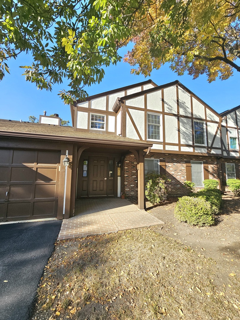 43 Glencoe Court 202B