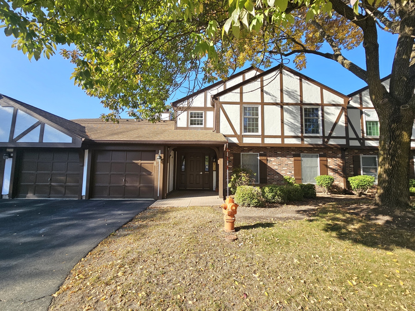 43 Glencoe Court 202B