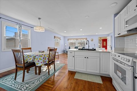 Tiny photo for 909 E Railroad Street, Sandwich, IL 60548 (MLS # 12546572)