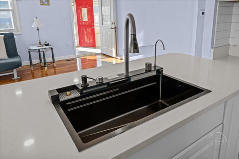 Tiny photo for 909 E Railroad Street, Sandwich, IL 60548 (MLS # 12546572)