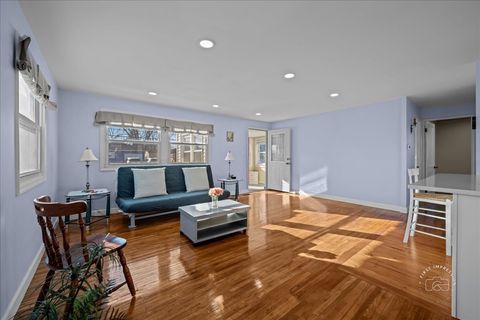 Tiny photo for 909 E Railroad Street, Sandwich, IL 60548 (MLS # 12546572)