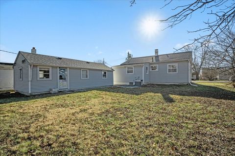 Tiny photo for 909 E Railroad Street, Sandwich, IL 60548 (MLS # 12546572)