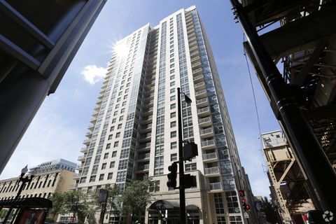 180 N Jefferson Street 508 Chicago IL 60661