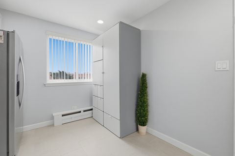 Tiny photo for 106 Boardwalk Street #1E, Elk Grove Village, IL 60007 (MLS # 12568869)