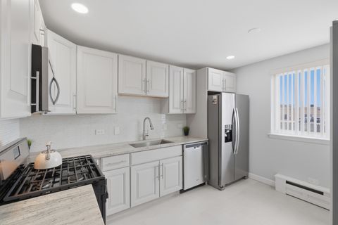 Tiny photo for 106 Boardwalk Street #1E, Elk Grove Village, IL 60007 (MLS # 12568869)