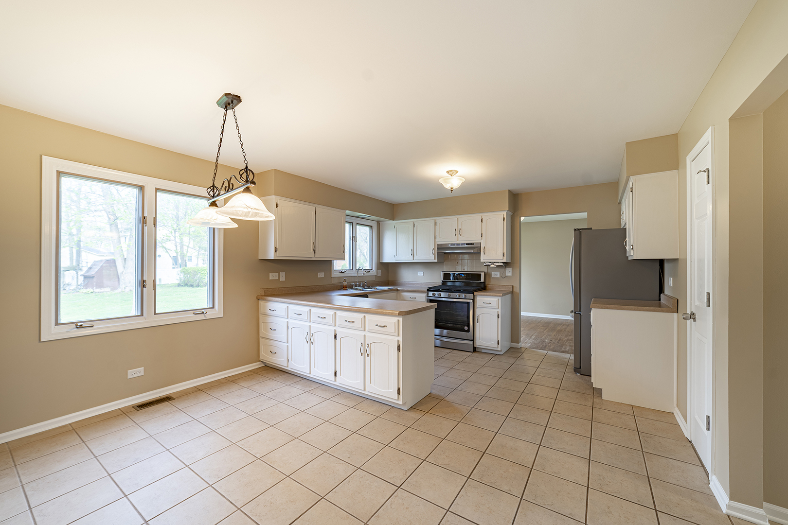 761 CYNTHIA Drive