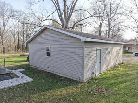 Tiny photo for 6217 Washington Street, Mulkeytown, IL 62865 (MLS # 12598000)