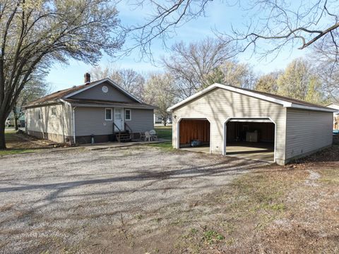 Tiny photo for 6217 Washington Street, Mulkeytown, IL 62865 (MLS # 12598000)
