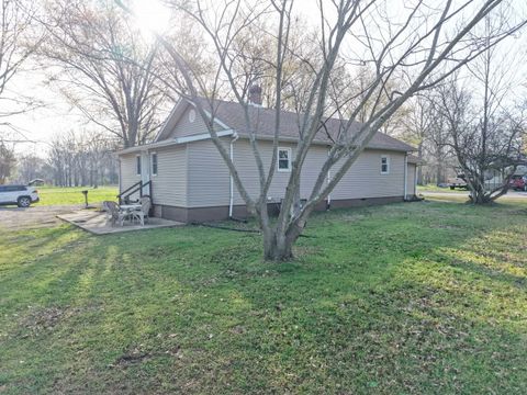 Tiny photo for 6217 Washington Street, Mulkeytown, IL 62865 (MLS # 12598000)