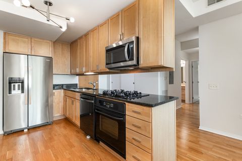 Tiny photo for 9655 Woods Drive #1809, Skokie, IL 60077 (MLS # 12466030)