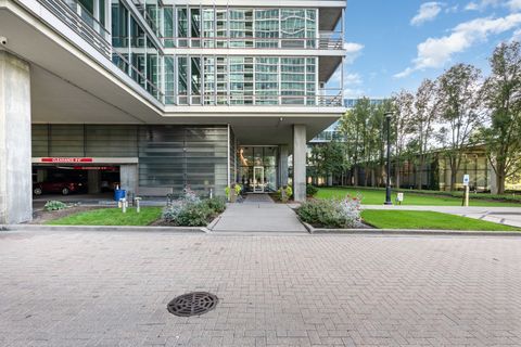 Tiny photo for 9655 Woods Drive #1809, Skokie, IL 60077 (MLS # 12466030)