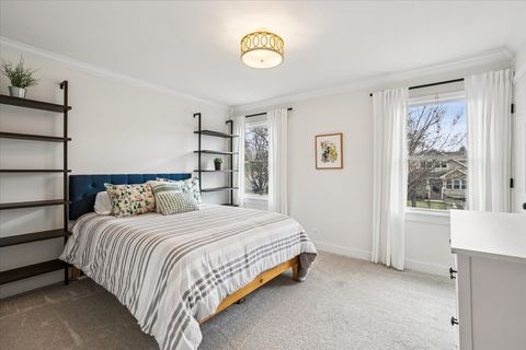 Tiny photo for 216 E Scranton Avenue, Lake Bluff, IL 60044 (MLS # 12545209)