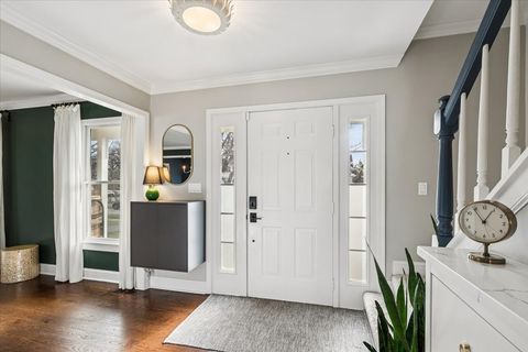 Tiny photo for 216 E Scranton Avenue, Lake Bluff, IL 60044 (MLS # 12545209)