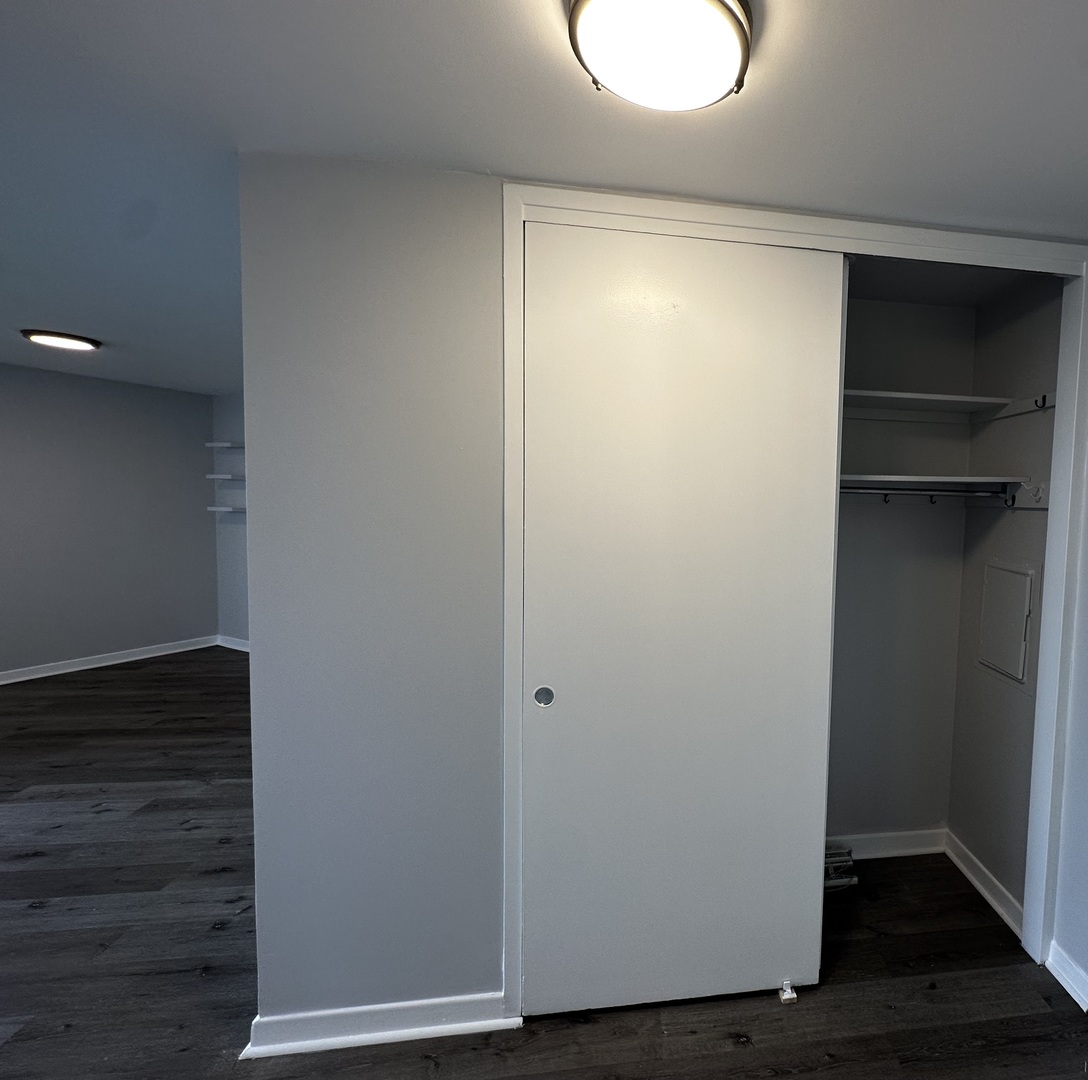 2626 N Lakeview Avenue 1409