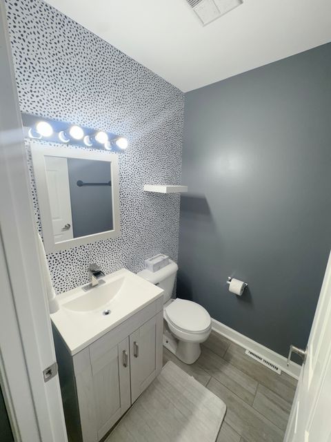 Tiny photo for 2110 Country Club Drive, Woodridge, IL 60517 (MLS # 12492460)