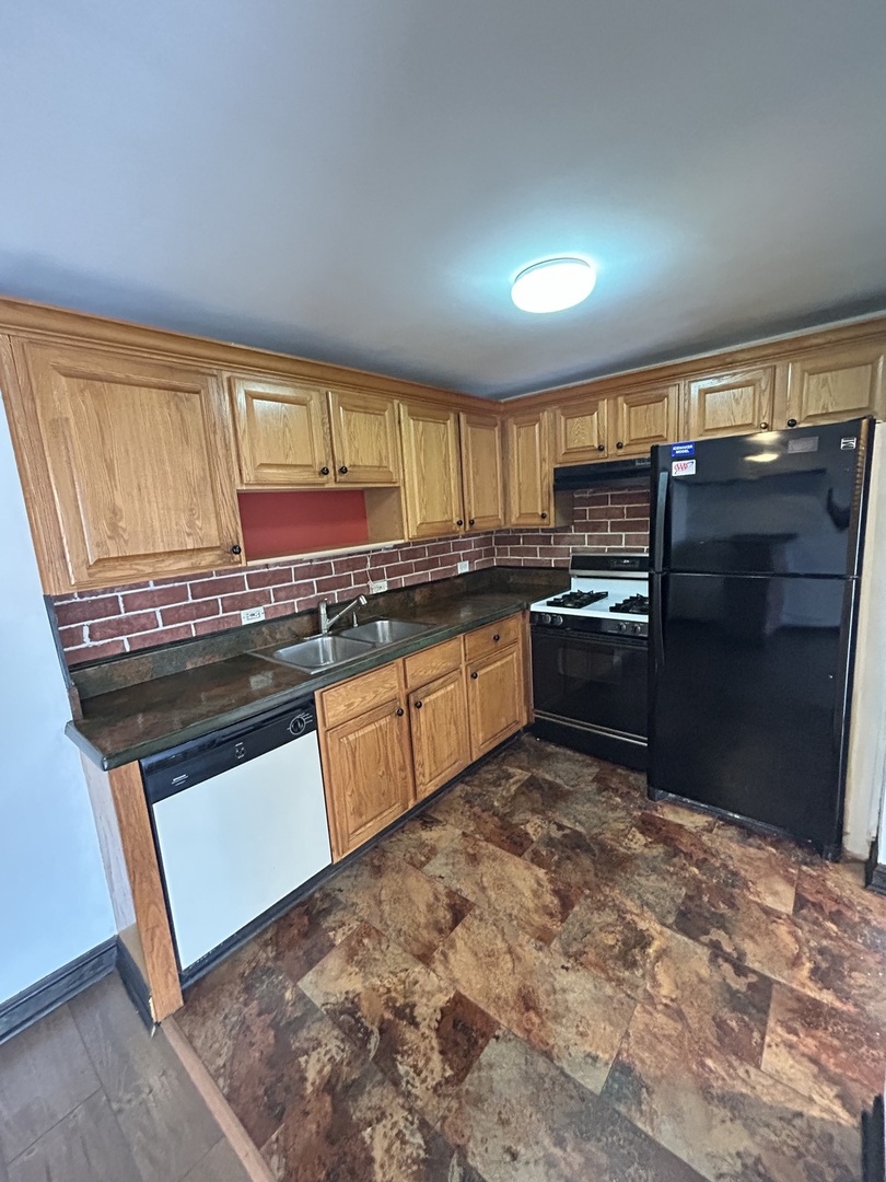 5850 W 87th Street 2A