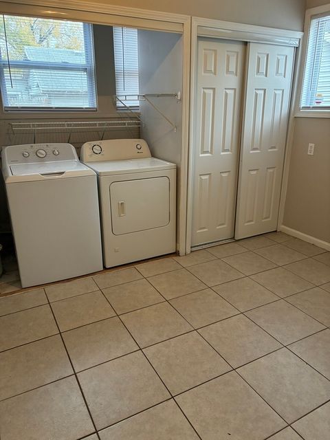 Tiny photo for 11903 S Laramie Avenue, Alsip, IL 60803 (MLS # 12517232)