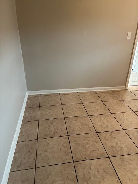 Tiny photo for 11903 S Laramie Avenue, Alsip, IL 60803 (MLS # 12517232)