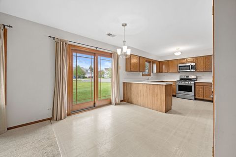 Tiny photo for 1690 Wildwood Lane, Hanover Park, IL 60133 (MLS # 12615841)