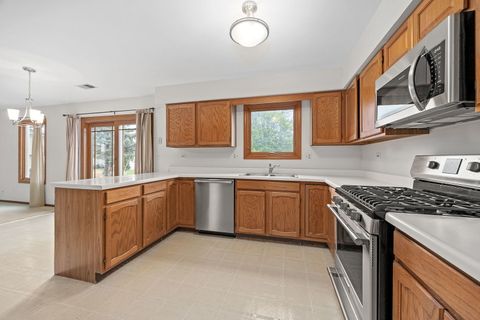 Tiny photo for 1690 Wildwood Lane, Hanover Park, IL 60133 (MLS # 12615841)