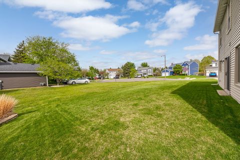 Tiny photo for 1690 Wildwood Lane, Hanover Park, IL 60133 (MLS # 12615841)