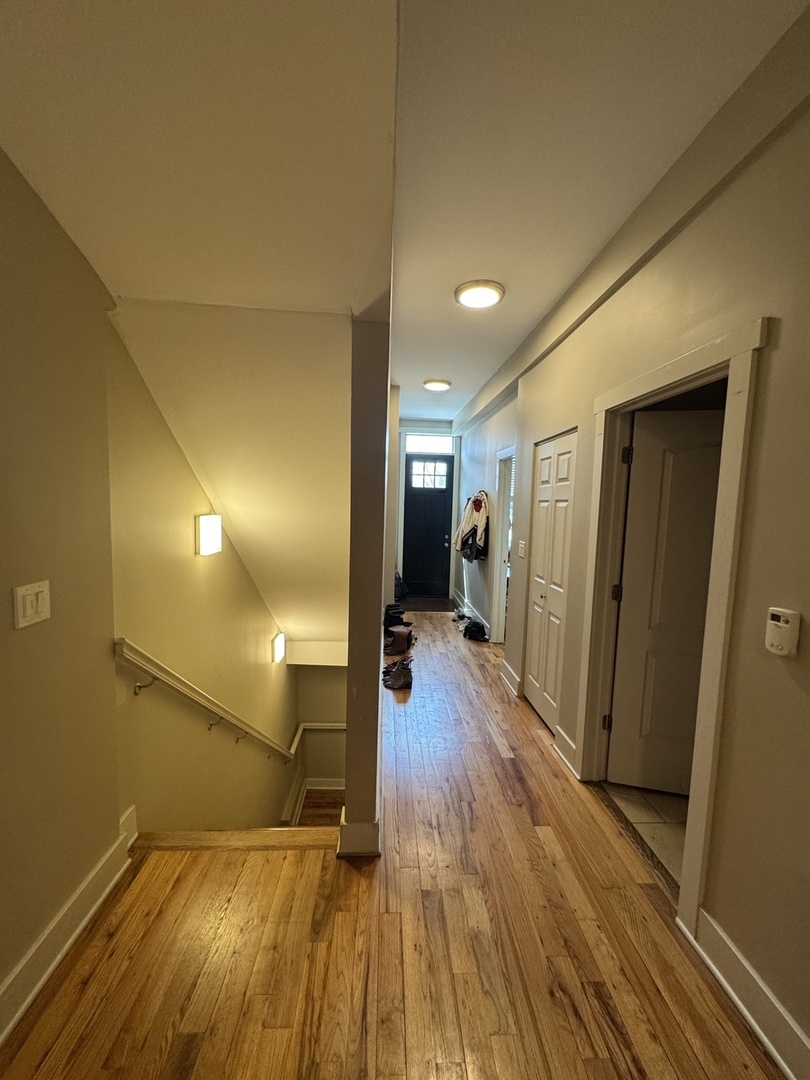 1961 N Wilmot Avenue 1