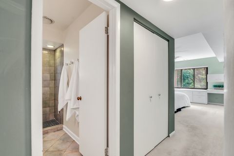 Tiny photo for 2300 Sherman Avenue #2B, Evanston, IL 60201 (MLS # 12656317)