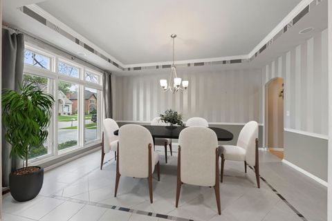 Tiny photo for 2S370 Canterbury Court, Glen Ellyn, IL 60137 (MLS # 12626242)