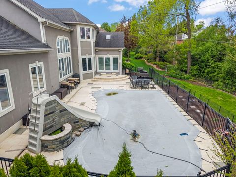 Tiny photo for 2S370 Canterbury Court, Glen Ellyn, IL 60137 (MLS # 12626242)