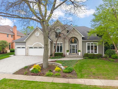 Photo of 2S370 Canterbury Court, Glen Ellyn, IL 60137 (MLS # 12626242)