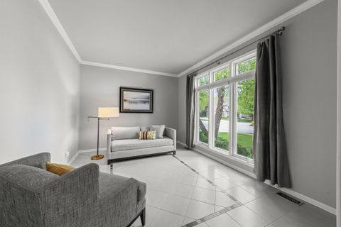 Tiny photo for 2S370 Canterbury Court, Glen Ellyn, IL 60137 (MLS # 12626242)