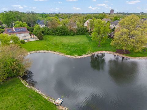 Tiny photo for 2S370 Canterbury Court, Glen Ellyn, IL 60137 (MLS # 12626242)