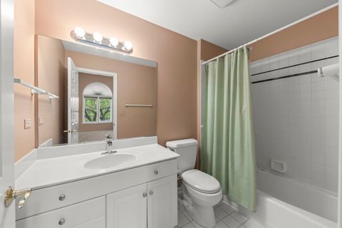 Tiny photo for 2S370 Canterbury Court, Glen Ellyn, IL 60137 (MLS # 12626242)