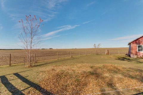 Tiny photo for 32892 Mcclure Road, Colfax, IL 61728 (MLS # 12511441)