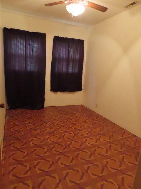 Tiny photo for 2103 Franklin Avenue, Ottawa, IL 61350 (MLS # 12357732)