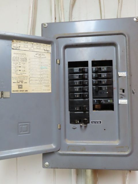 Tiny photo for 2103 Franklin Avenue, Ottawa, IL 61350 (MLS # 12357732)