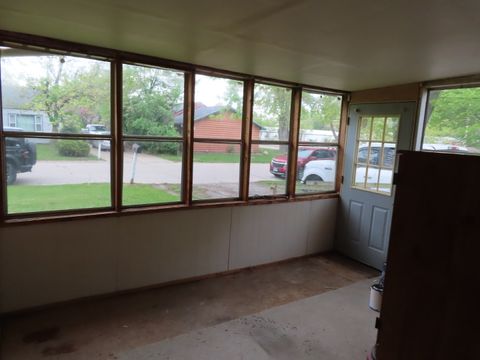 Tiny photo for 2103 Franklin Avenue, Ottawa, IL 61350 (MLS # 12357732)