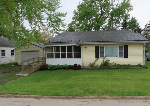 Photo of 2103 Franklin Avenue, Ottawa, IL 61350 (MLS # 12357732) Photo of 2103 Franklin Avenue, Ottawa, IL 61350 (MLS # 12357732)