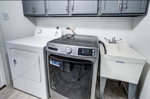 Tiny photo for 11045 S Theresa Circle #2B, Palos Hills, IL 60465 (MLS # 12679009)