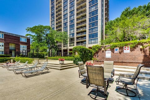 Tiny photo for 2605 S Indiana Avenue #2205, Chicago, IL 60616 (MLS # 12716689)