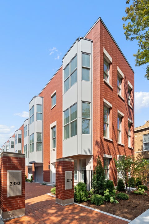 Photo of 2329 N Cambridge Avenue #A, Chicago, IL 60614 (MLS # 12725319)