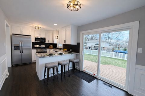 Tiny photo for 16755 Oleander Avenue, Tinley Park, IL 60477 (MLS # 12614966)