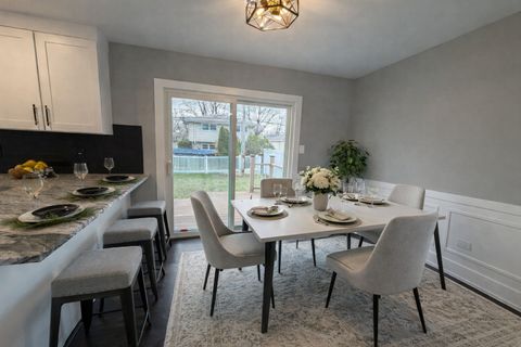 Tiny photo for 16755 Oleander Avenue, Tinley Park, IL 60477 (MLS # 12614966)