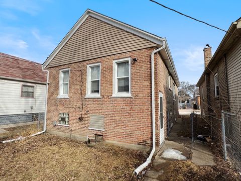 Tiny photo for 9132 S Blackstone Avenue, Chicago, IL 60619 (MLS # 12564246)