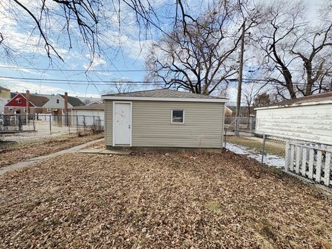 Tiny photo for 9132 S Blackstone Avenue, Chicago, IL 60619 (MLS # 12564246)