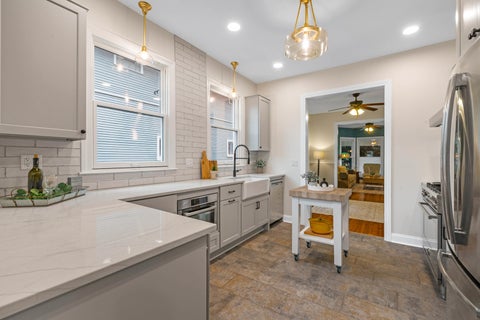 Tiny photo for 4159 Dubois Boulevard, Brookfield, IL 60513 (MLS # 12731775)