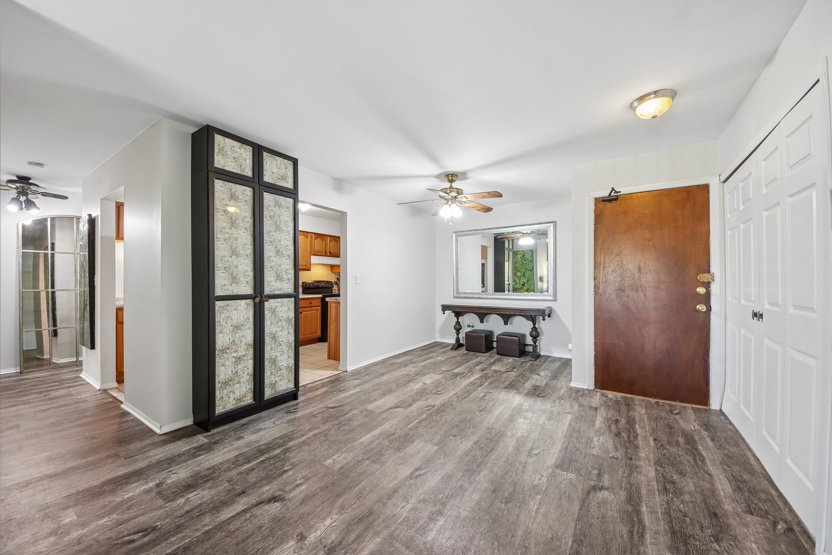 800 E Old Willow Road 208