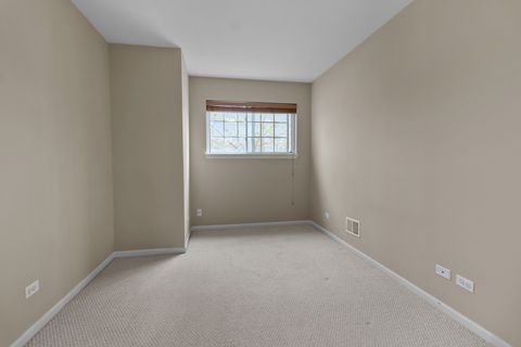 Tiny photo for 362 N Keswick Circle, Round Lake, IL 60073 (MLS # 12606222)