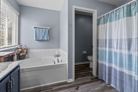 Tiny photo for 362 N Keswick Circle, Round Lake, IL 60073 (MLS # 12606222)